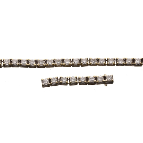 361 - 18ct diamond tennis bracelet for repair, round brilliant-cuts, estimated 5.85ct approx (307)... 