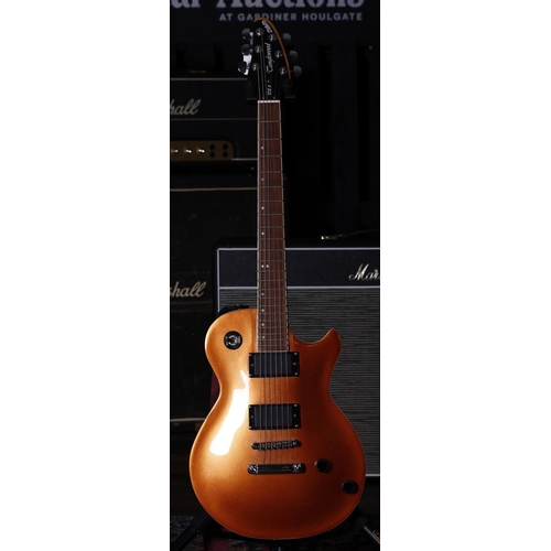 679 - Tanglewood TE3 Stiletto electric guitar; Body: copper metallic finish, a few minor marks; Neck: good... 