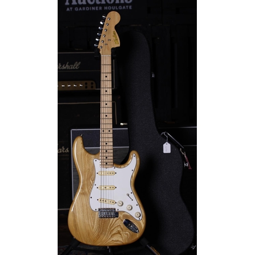 706 - 1970s Kimbara S Type electric guitar; Body: natural finish; Neck: maple; Fretboard: maple; Frets: go... 