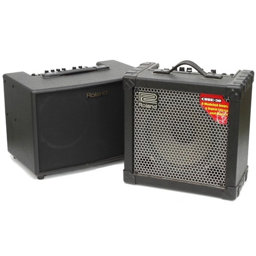 833 - Roland AC-90 Acoustic Chorus guitar amplifier; together with a Roland Cube 30 guitar amplifier (2)*P... 