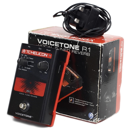 1040 - TC Helicon Voicetone R1 Vocal Tuned Reverb guitar pedal, boxed*Please note: Gardiner Houlgate do not... 