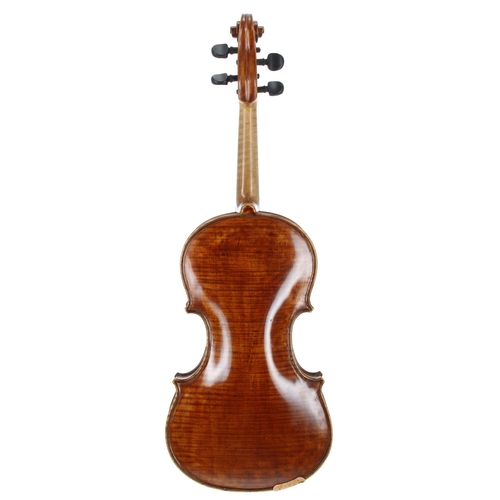 2437 - Good violin labelled Giuseppe Bossi, Liutaio, Stradella no. 23 Anno 1929, the two piece back of fain... 