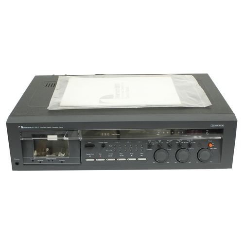 3151 - Nakamichi 581Z discreet head cassette deck unit, made in Japan, ser. no. 01815*Please note: Gardiner... 