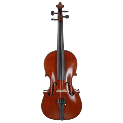 2480 - Good French violin labelled Emile Germain, á Paris, Faubourg Montmartre, the one piece back of mediu... 