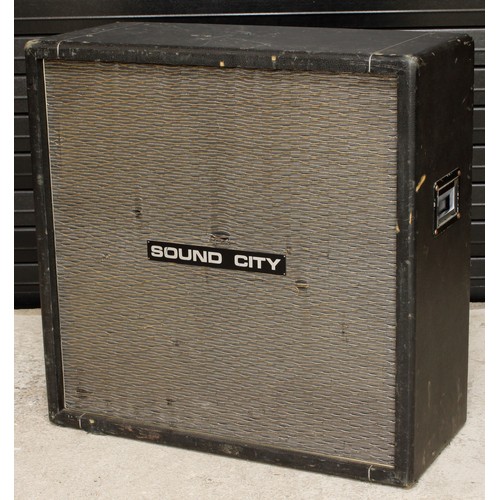 934 - 1970s Sound City 4 x 12 guitar amplifier cabinet, made in England, ser. no. F891645*Please note: Gar... 