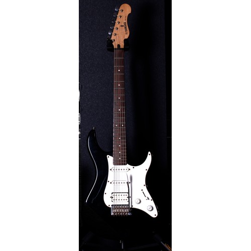 635 - Peavey single pickup electric guitar; together with a Yamaha EG212 electric guitar (2)... 