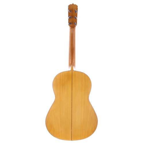 3556 - 1959 José Ramirez Flamenco guitar, made by Felix Manzanero; Back and sides: cypress, light wear and ... 