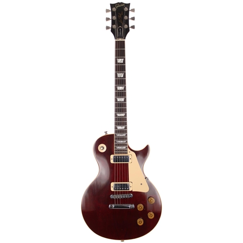 92 - 1981 Gibson Les Paul Deluxe electric guitar, made in USA; Body: wine red finish, light dings to top,... 