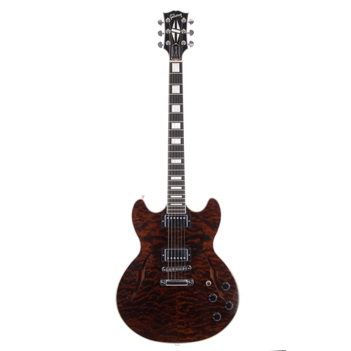 102 - 2016 Gibson Limited Run Midtown Deluxe semi-hollow body electric guitar; Body: root beer finished qu... 