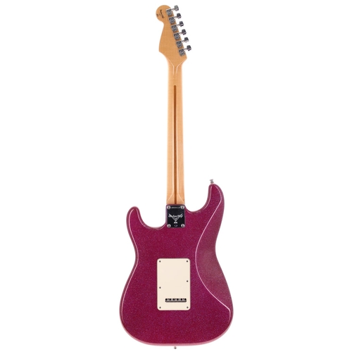 23 - 2004 Fender Custom Shop 1997 American Classic Stratocaster electric guitar, made in USA; Body: purpl... 