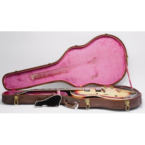 116 - 1957 Gibson ES-350T hollow body electric guitar, made in USA; Body: sunburst refinish, light checkin... 