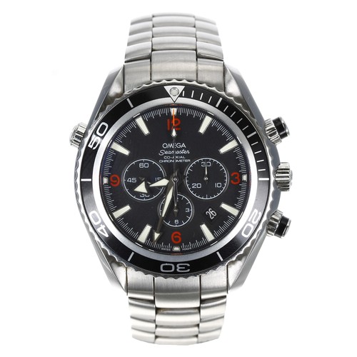 Omega Seamaster Planet Ocean Co-Axial Chronometer Chronograph automatic stainless steel gentleman's wristwatch, reference no. 22105100, serial no. 78402xxx, black dial, black rotating bezel, Omega bracelet with signed folding clasp, 46mm (38)