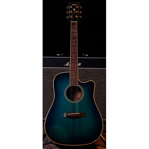 484 - Yamaha DWX-8C OBB electro-acoustic guitar; Body: blue burst finish, surface clouding/imperfection to... 