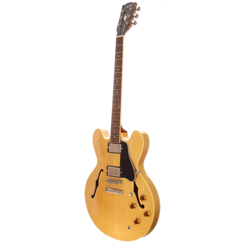 80 - 1988 Gibson ES-335 Dot semi-hollow body electric guitar, made in USA; Body: natural finish, minor li... 