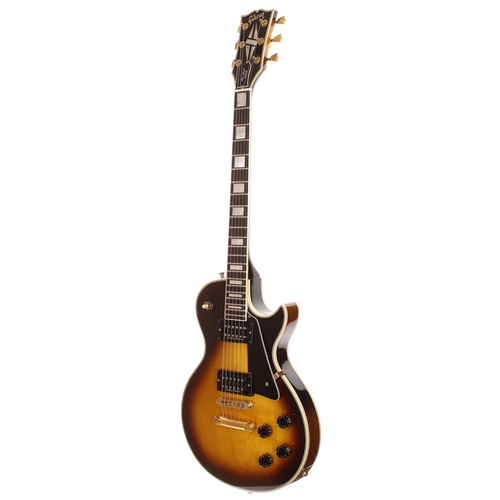82 - 1979 Gibson Les Paul Custom electric guitar, made in USA; Body: two-tone sunburst finish, dings thro... 