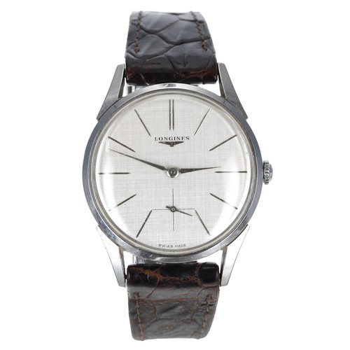 143 - Longines vintage stainless steel gentlemen's wristwatch, reference no. 7111 -2, circa 1960s, silvere... 