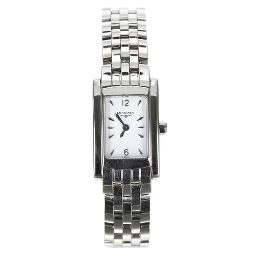 147 - Longines DolceVita stainless steel lady's wristwatch, reference no. L5.158.4, serial no. 3265xxxx, r... 