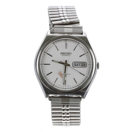 186 - Seiko automatic stainless steel gentleman's wristwatch, reference no. 6309-8000, circular silvered d... 