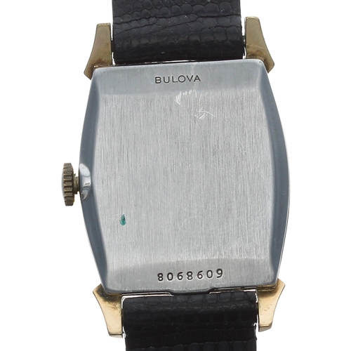 261 - Bulova 10k gold filled and stainless steel gentleman's wristwatch, case no. 8068xxx, circa 1948, eng... 