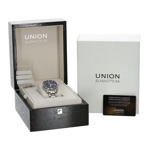 323 - Union Glashutte/SA Viro Date automatic stainless steel gentleman's wristwatch, reference. D001.407A,... 