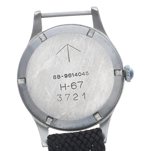 359 - Hamilton British Military RAF H-67 Pilot's issue stainless steel wristwatch, circa 1960s, circular b... 