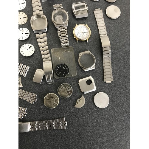 456 - Seiko - Quantity of parts / spares to include movements, glasses, dials, cases, date rings, bracelet... 