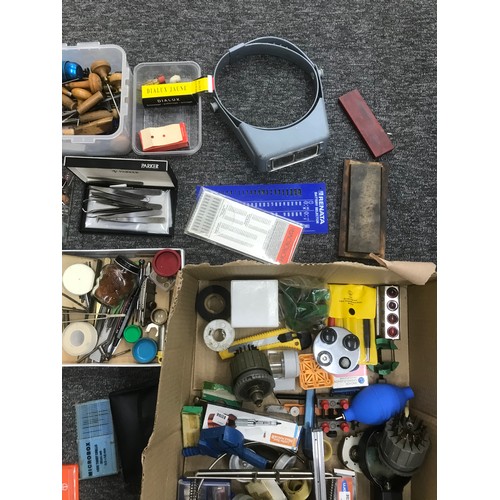 925 - Large quantity of assorted watchmakers tools