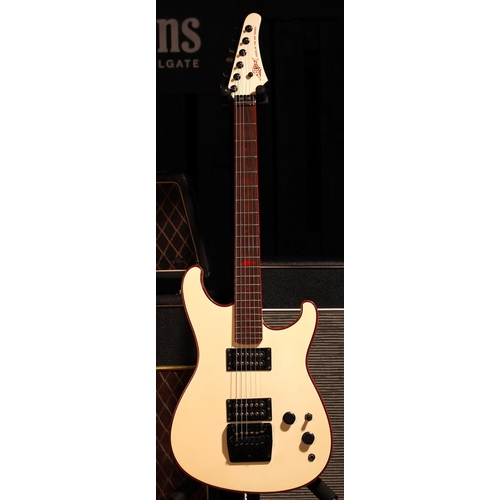 516 - Marlin State of the Art Series electric guitar; Body: pearlescent white, lacquer crack within treble... 