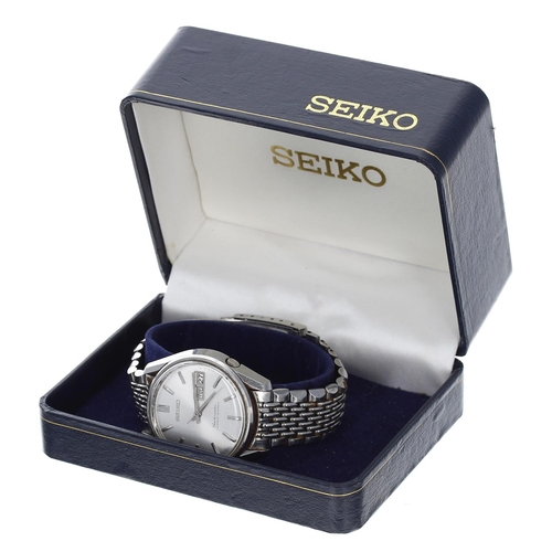 189 - Seiko Seikomatic Day-Date stainless steel gentleman's wristwatch, reference no. 6216-9000, serial no... 