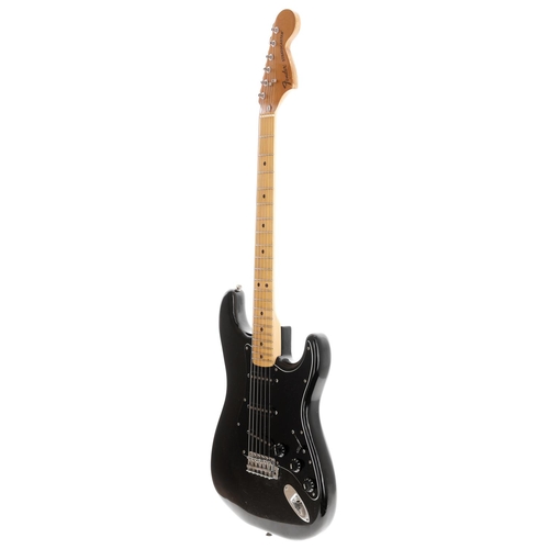 50 - 1978 Fender Stratocaster electric guitar, made in USA; Body: black finish, small lacquer crack to to... 