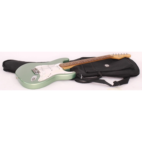52 - 2001 Fender Standard Stratocaster electric guitar, made in Mexico; Body: metallic mint, paint chip t... 
