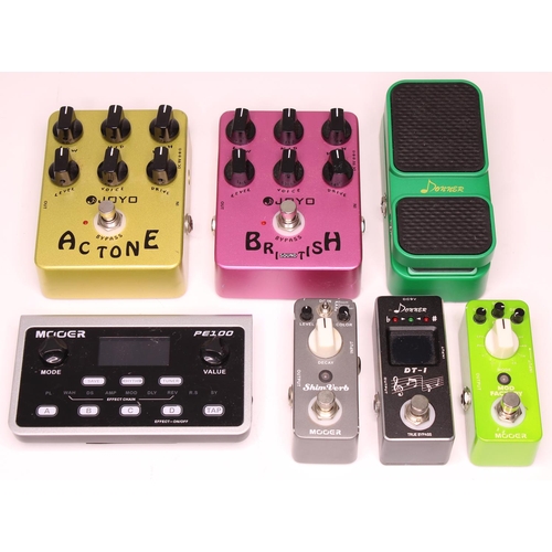 961 - Seven various guitar effects pedals to include a Mooer PE100 multi-effects, a Mooer Mod Factory, a M... 