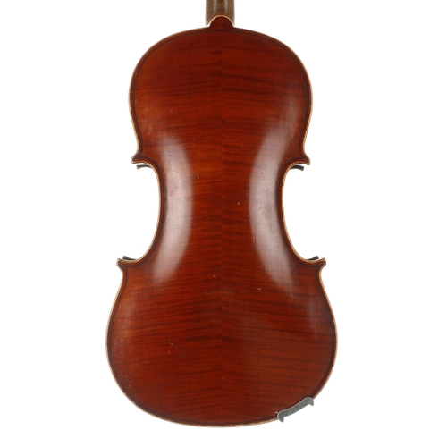 2442 - German violin labelled Robert A. Dolling, Markneukirchen, Made in Germany, Copie of Antonius Stradiv... 