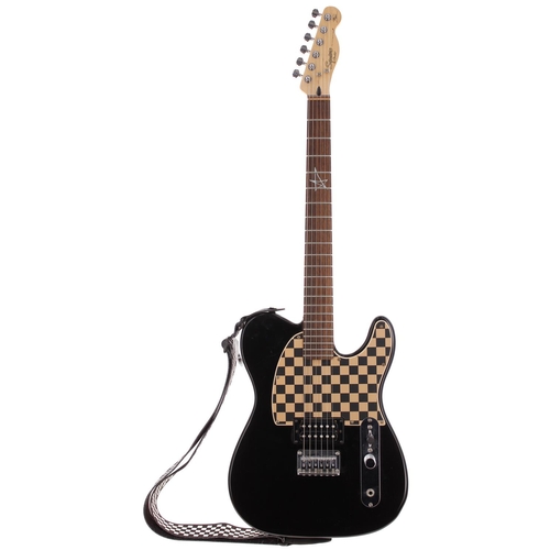 67 - 2010 Squier by Fender Avril Lavigne Telecaster electric guitar, made in Indonesia; Body: black finis... 