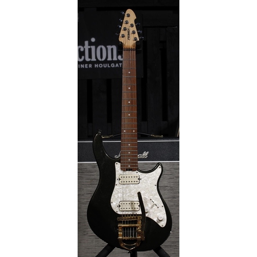 558 - Peavey Predator Plus ST7 seven string electric guitar, made in Korea; Body: dark green metallic fini... 