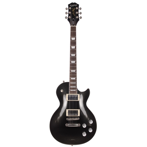 154 - 2021 Epiphone Les Paul Muse electric guitar, made in China; Body: metallic black finish; Neck: good;... 