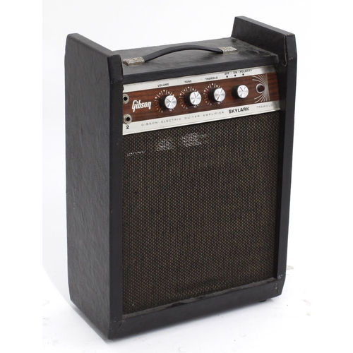 728 - Late 1960s Gibson Skylark Tremolo guitar amplifier, made in USA*Please note: Gardiner Houlgate do no... 