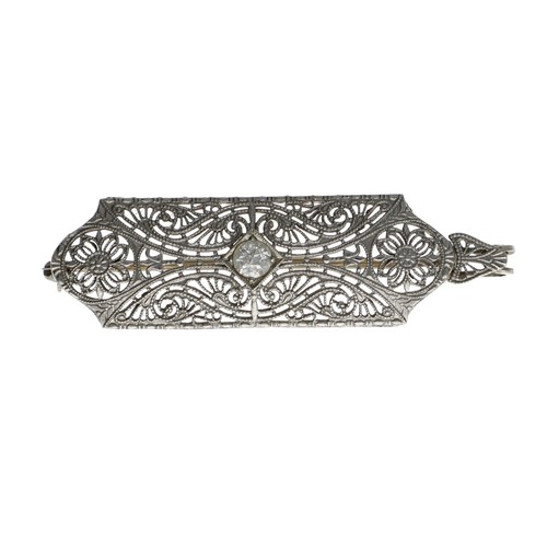 249 - Attractive early 20th century 14ct filigree brooch set with a single old-cut diamond, 4.6gm, 48mm x ... 