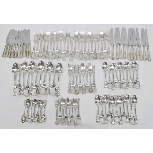 515 - Collection of Kings pattern silver flatware, comprising: 11 X serving spoons, 7 by WE possibly Willi... 