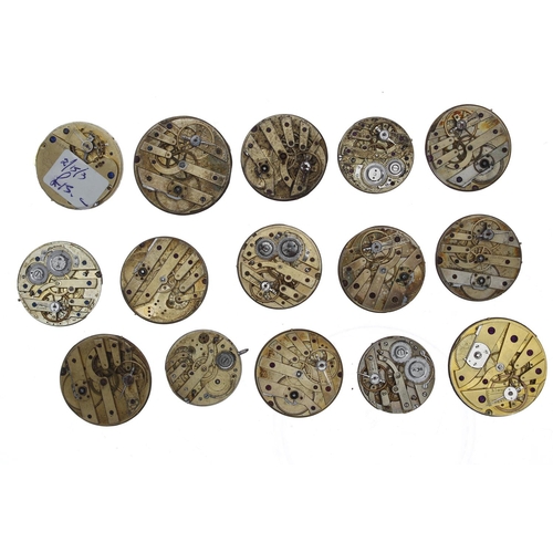 188 - Quantity of cylinder and lever pocket/fob watch movements with gilt dials (15)