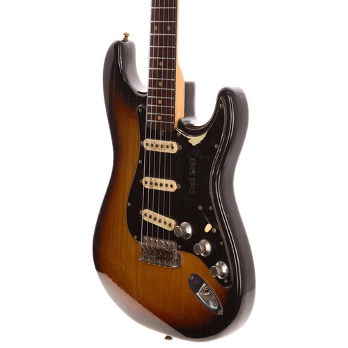 396 - 1962 Fender Stratocaster electric guitar, made in USA; Body: three-tone sunburst poly refinish, many... 