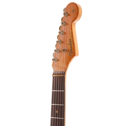 396 - 1962 Fender Stratocaster electric guitar, made in USA; Body: three-tone sunburst poly refinish, many... 