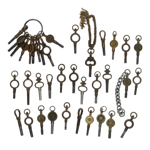 1064 - Quantity of assorted pocket watch keys (37)