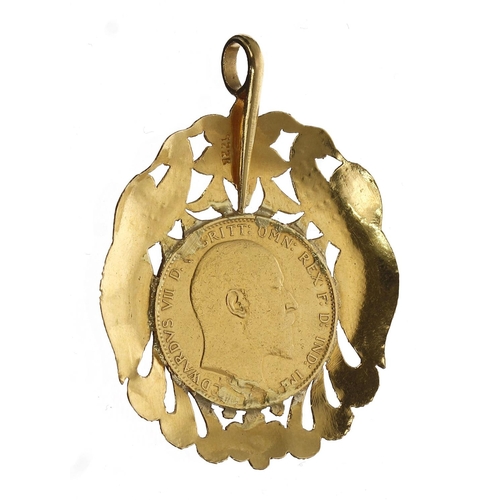 156 - 1910 sovereign in yellow metal pendant mount, 11.8gm (14)