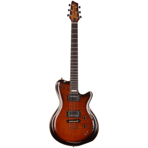 661 - Godin LGX-SA electric guitar, made in USA/Canada; Body: sunburst finish figured maple veneer top upo... 