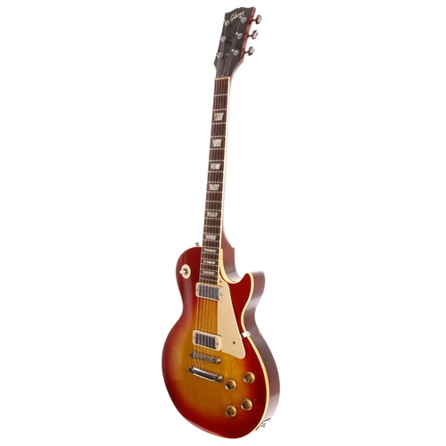 429 - 1971 Gibson Les Paul Deluxe electric guitar, made in USA; Body: cherry sunburst finish, buckle rash ... 