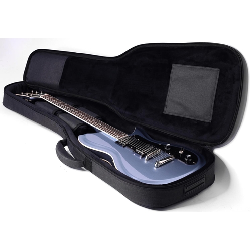 667 - 2022 Rivolta by Novo Combinata electric guitar, made in Korea; Body: blue sparkle finish; Neck: good... 