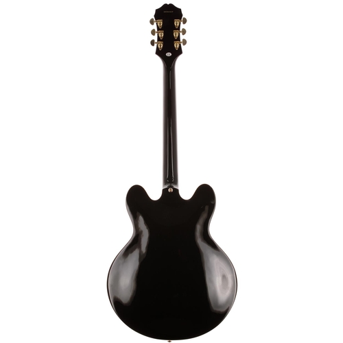 599 - 2005 Epiphone Sheraton II semi-hollow body electric guitar, made in Korea; Body: ebony finish, light... 