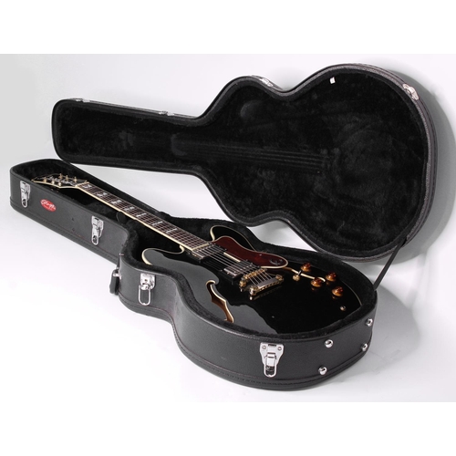 599 - 2005 Epiphone Sheraton II semi-hollow body electric guitar, made in Korea; Body: ebony finish, light... 