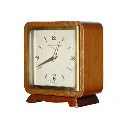 2518 - Small mahogany mantel clock, the 3.5